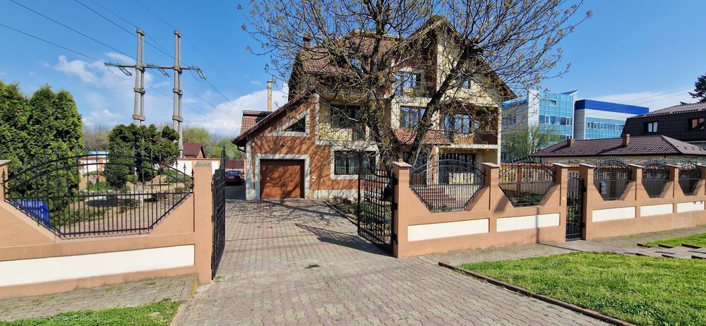 Vilă premium 350 mp de închiriat – ideal clinică, birouri, centru educațional