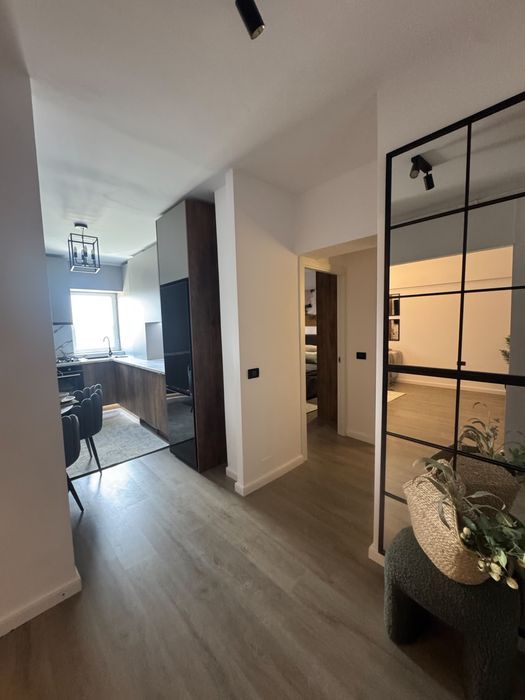 Inchiriez apt 2 camere decomandat Brazda
