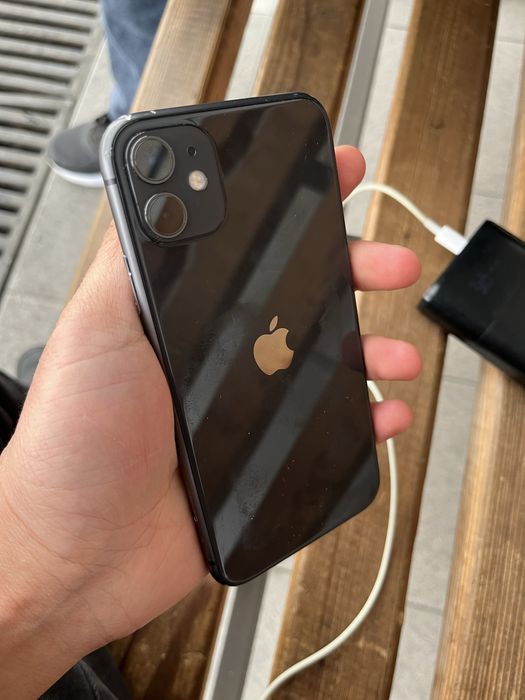 Iphone 11 64 GB черный