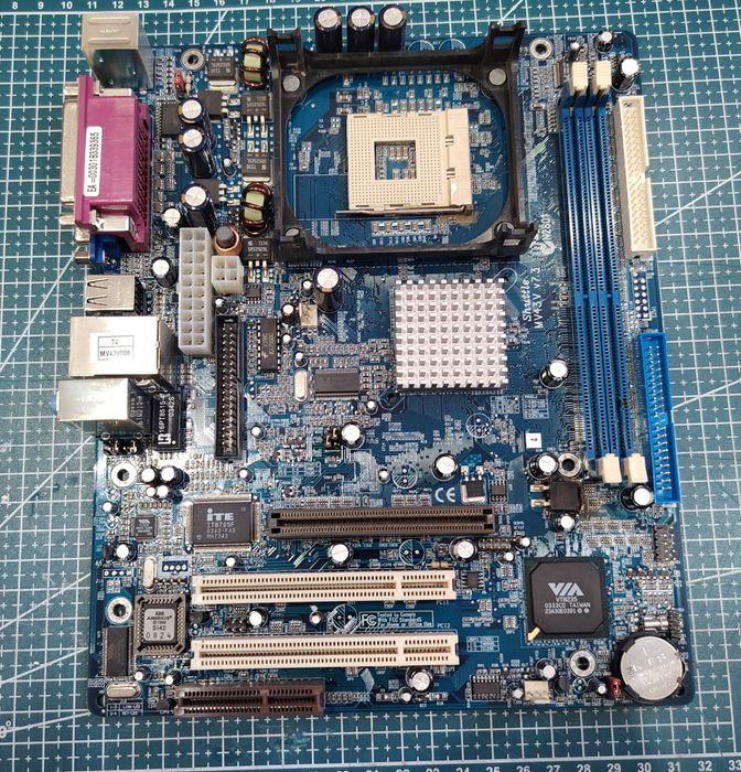 Материнская плата, с процессором