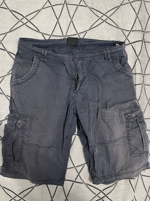 Pantaloni trei-sfert pentru barbati diverse modele