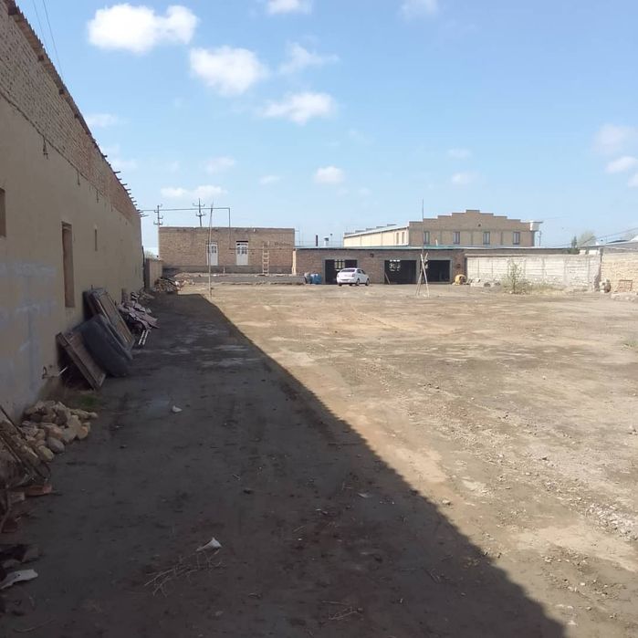 Срочно  сотилади еки аредага берилади фуралар учун