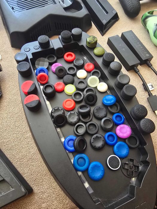 PS4 SONY охлаждане стойки за контролери