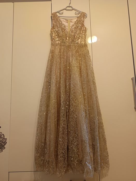 Чисто нова бална рокля + чанта