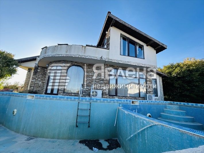 Продава се Къща в с. Осеново, Област Варна - 165 кв.м за 728 €/кв.м - Снимка #3