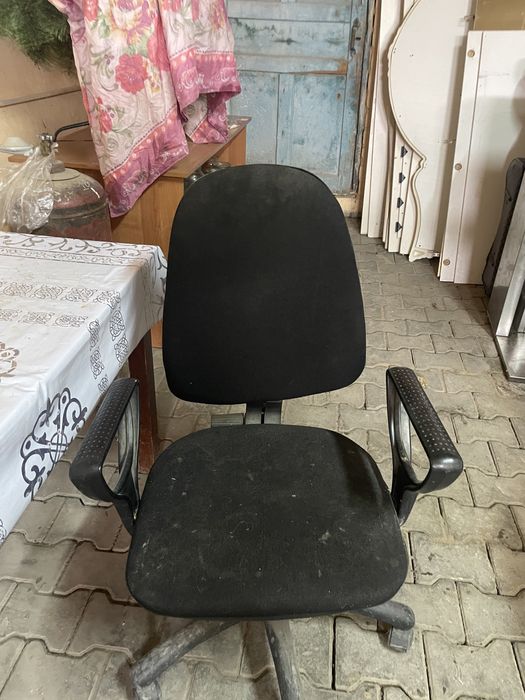 Продам кресло компьютерное