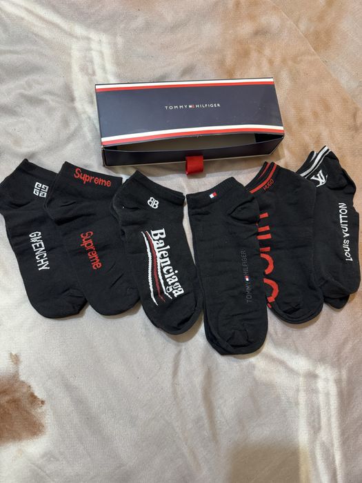 Къси чорапи на известни брандове