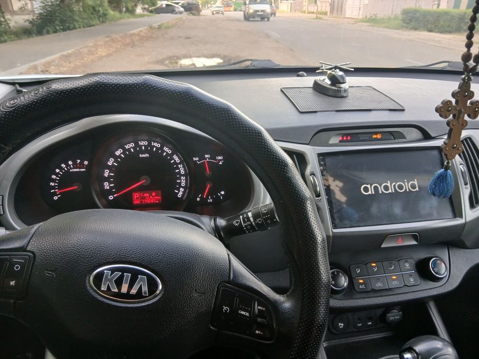 Продам kia sportage 2014г.в