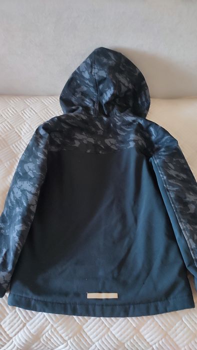 Куртка на мальчика демисезонная