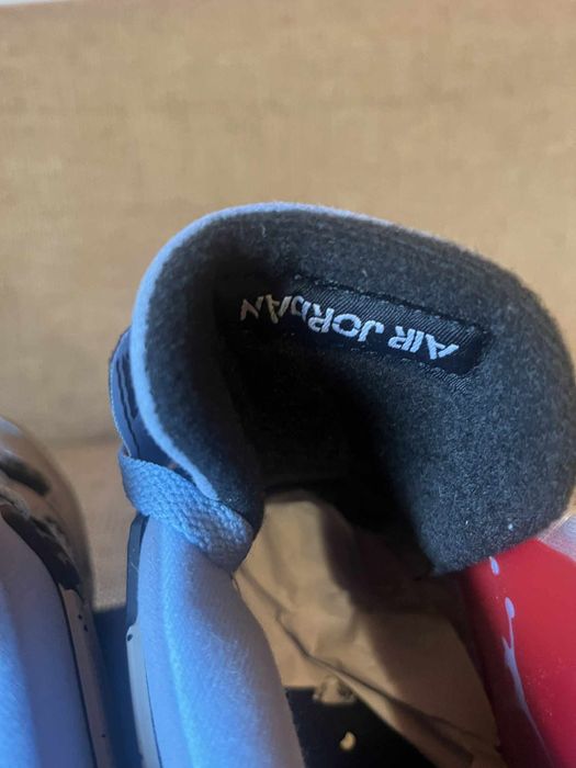 Jordan 4 UNC BLUE