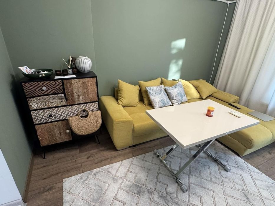 Дава се под наем Тристаен апартамент в София, Изток - 85 кв.м за 870 € - Снимка #3