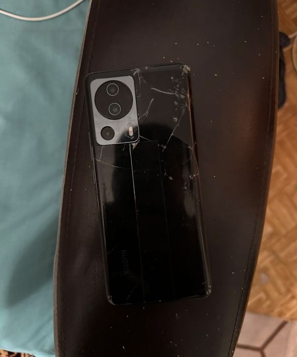 Обменяю Xiaomi 13 lite