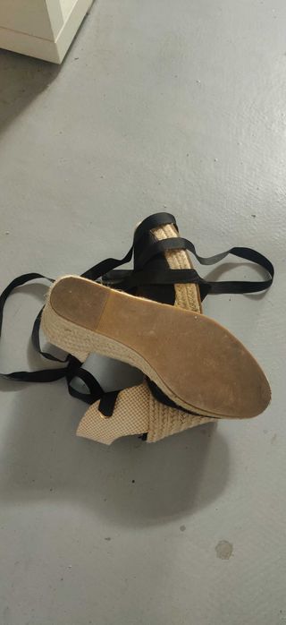 Нови Кожени чехли H&M, еспадрили Dorothy Perkins