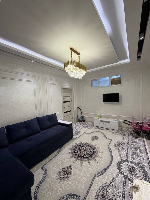 Зудлик билан сотилади 2 хона 42м² ново-ка 4 этаж узбекистанске холодил