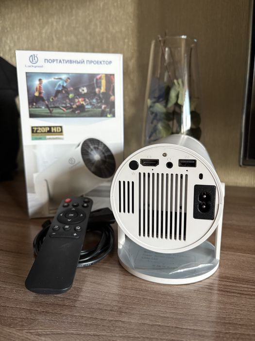 Портативный мини-проектор