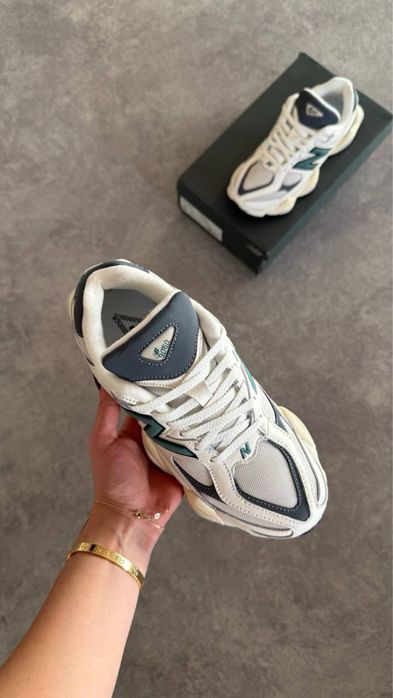 New Balance 9060 New Spruce