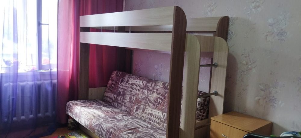 Продам кровать диван.