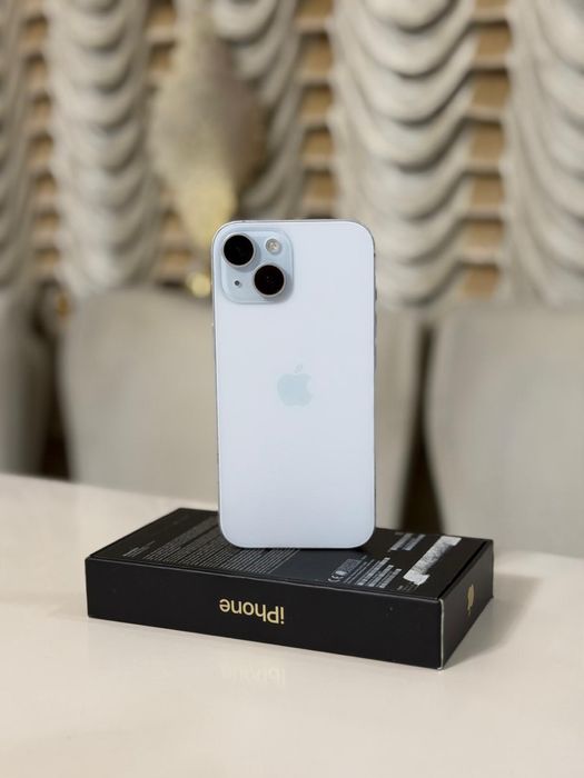 Iphone 15 256gb 88% battery