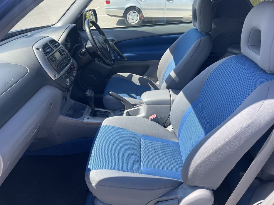 Салон за тойота рав 4/ rav 4