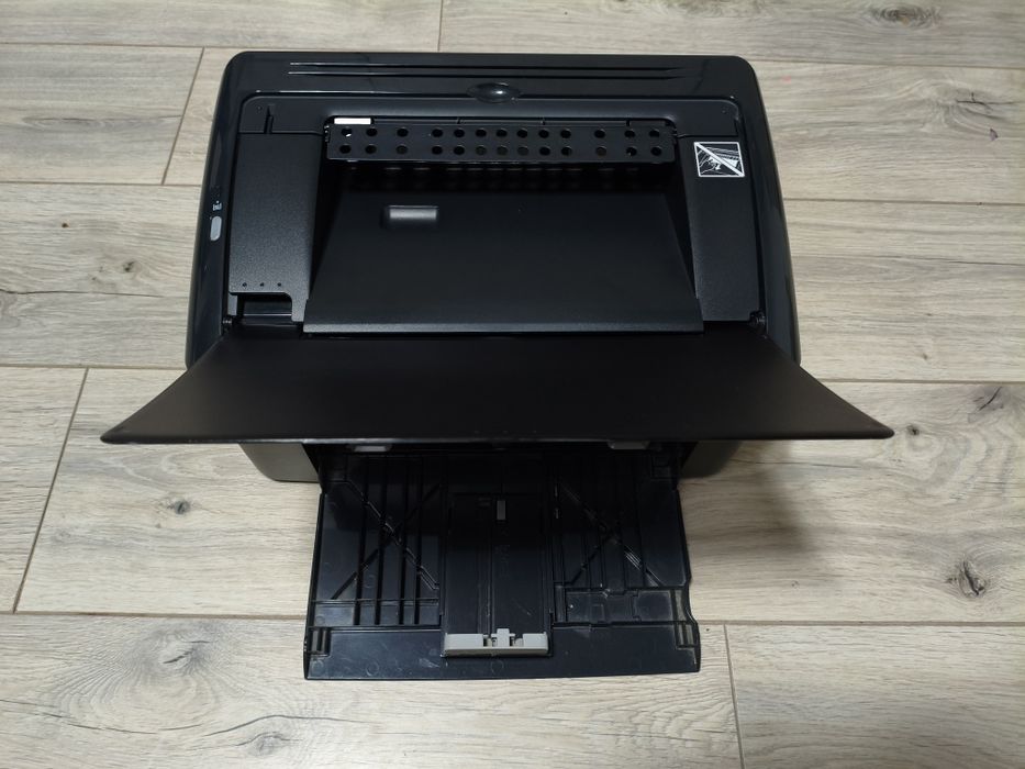 Продам принтер Canon LBP3010B.