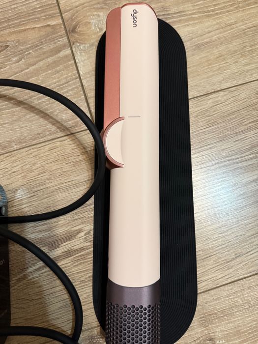 Dyson ht01 airstrait преса сешор