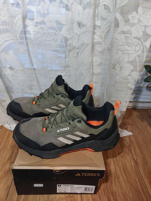 Adidas Terrex AX4