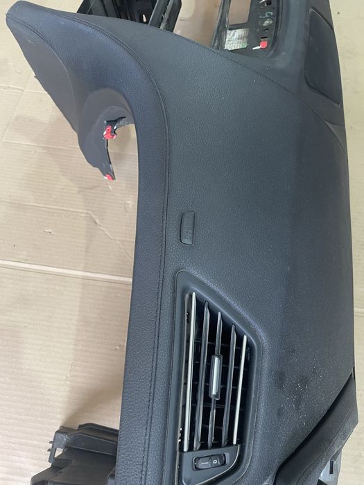 Арматурно табло БМВ 6 серия, Ф06/ Ф12/ Ф13)