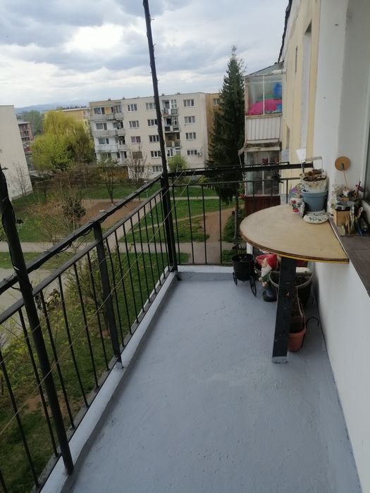Apartament cu 2 camere în zona Lenin