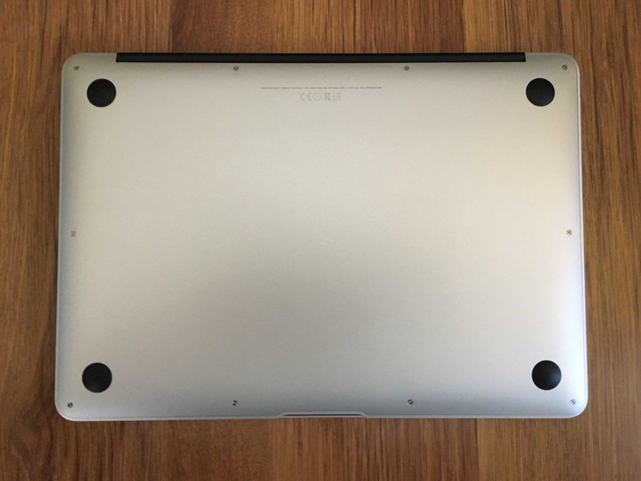13.3' Core i5 Apple MacBook Air Mid 2017 8GB RAM/256GB SSD/Intel HD 6000/Батерия 6 ч