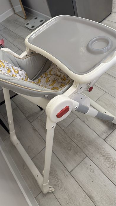 Детский стол для кормления