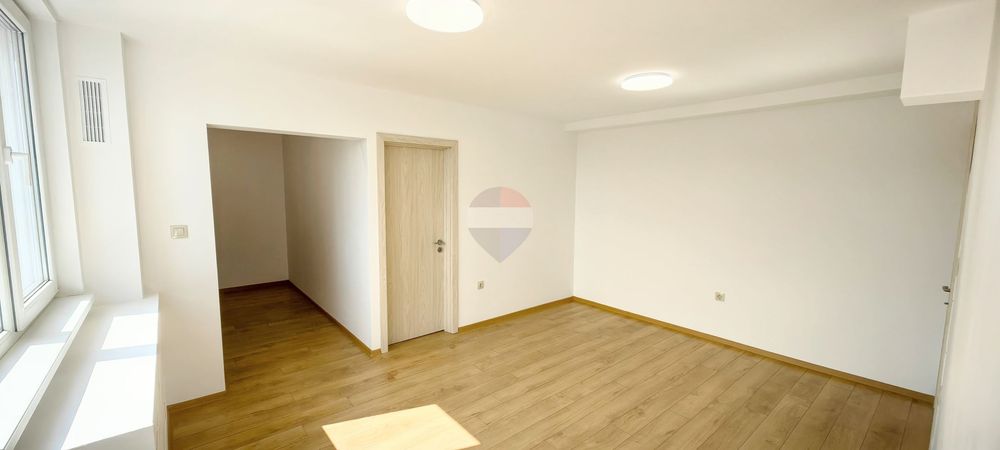 Апартамент с две спални за продажба до Варна Мол, гр. Варна ЙГ