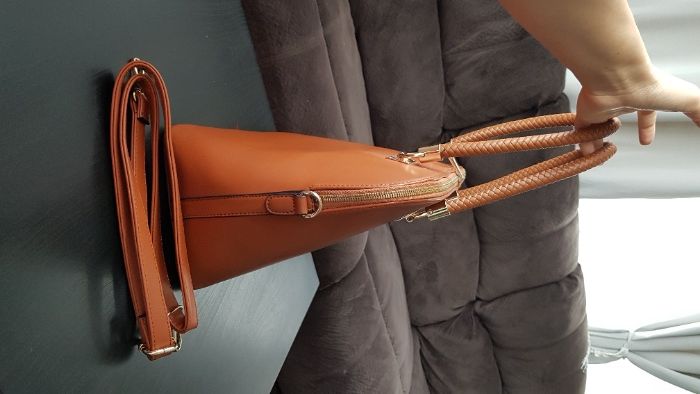 Geanta dama eleganta, incapatoare, maro, NOUA !