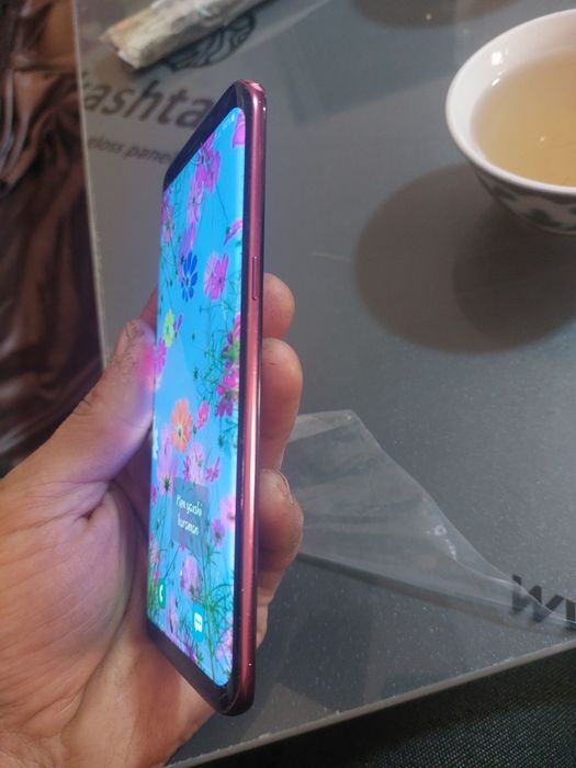 Samsung s 8 aybi yuq bir qõl ishlatilgan