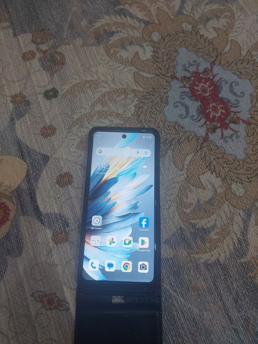 Продам телефон ZTE