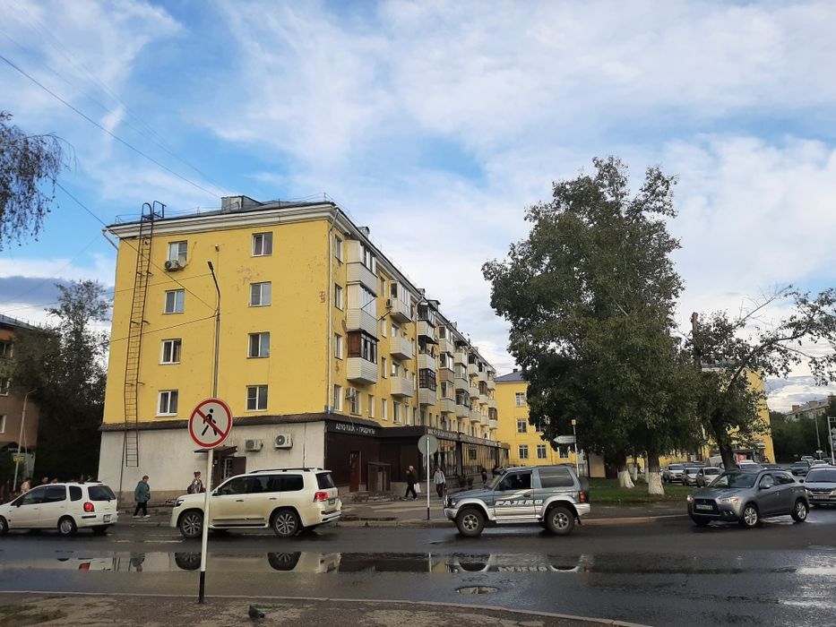 Продам 2х Пр. Назарбаева 18(хрущ.)!