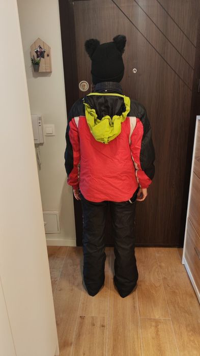 Ски екип размер С