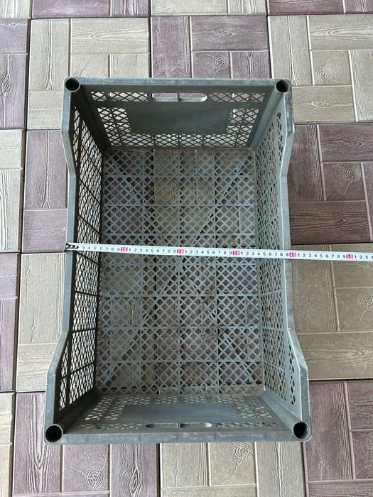 Продам корзины пластмассовые