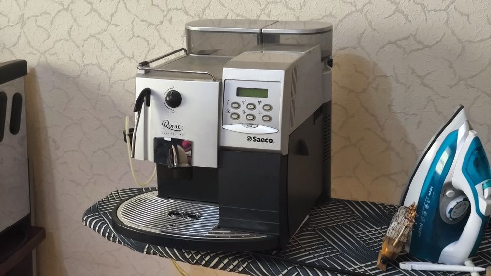 кофемашина Saeco Royal Cappuccino