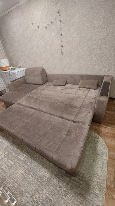 Продам диван-кровать "Дублин" с оттоманкой