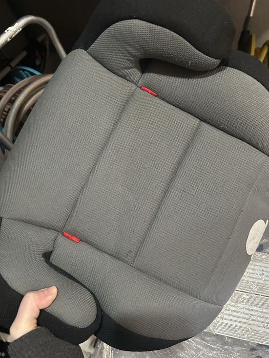 Бустер детский автомобильный