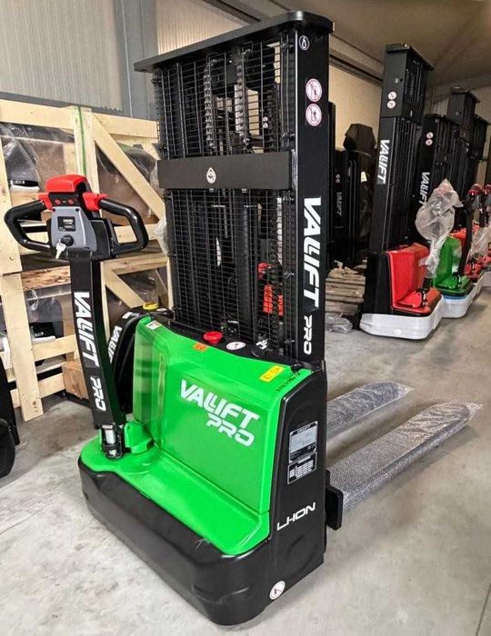 Transpalet Electric cu Catarg pentru Depozit, 1.5 tone, baterie Lithiu