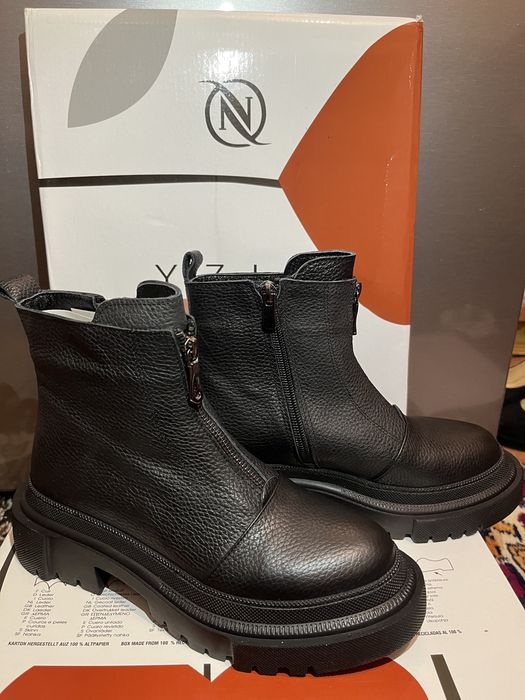 Осений ботинка