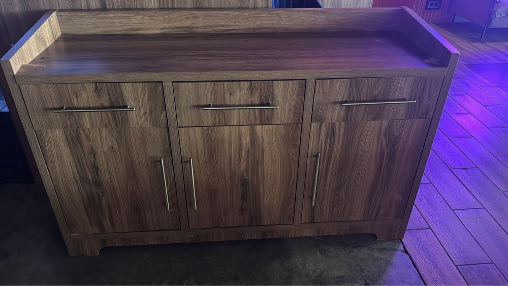 Продам мебель для ресторана