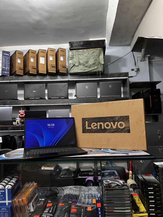 Мощный офисный ноутбук Lenovo  V15  amd ryzen 5-5500U