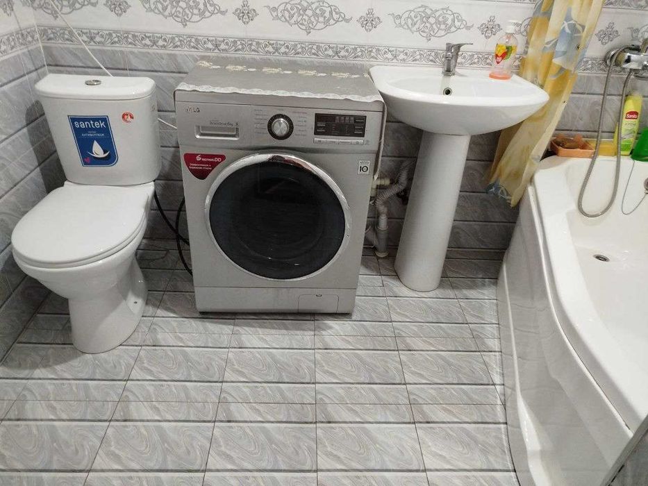 СРОЧНО ДЕШЕВО Продаю Дом 4 сотки, ул Иззат. Ориентир: Кадышева