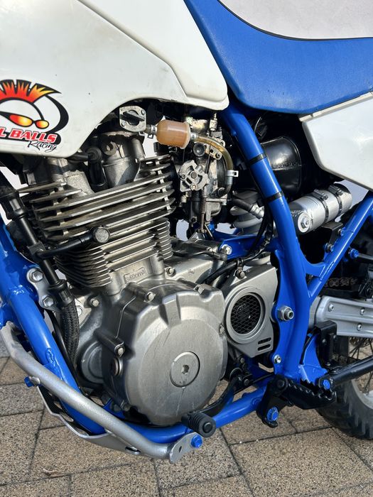 Suzuki DR 350 superb!