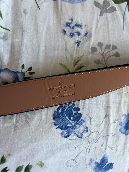 Curea Louis Vuitton Lv