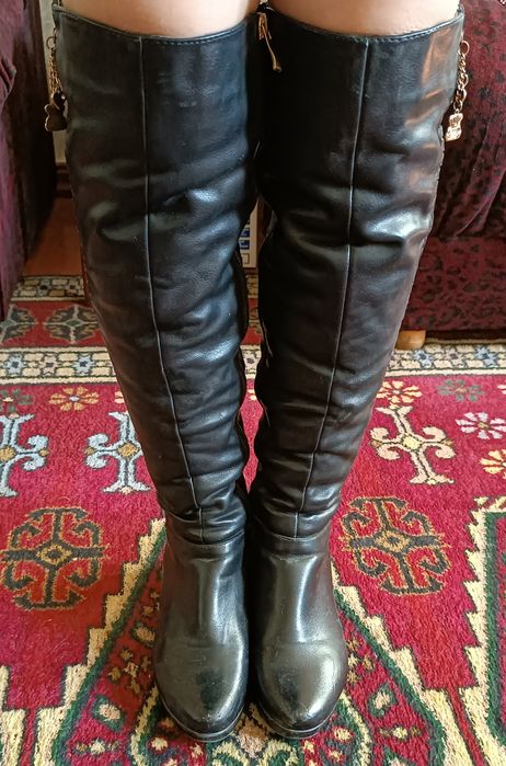 Ботфорты, проусапожки и ботинки черные кожаные