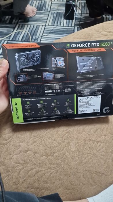 Vând placa video Rtx 5060Ti Gigabyte noua