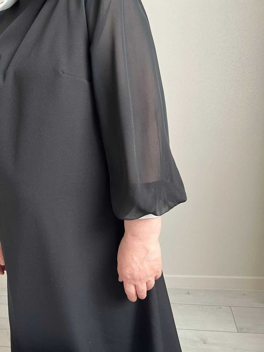 Продам платье (48 размер)